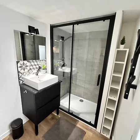 Feriehus Maison Entiere 2 Chambres Lunel Avec Parking *